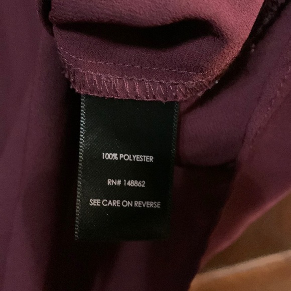 Like New! Torrid burgundy tunic, 3/4 sleeves - Picture 3 of 5